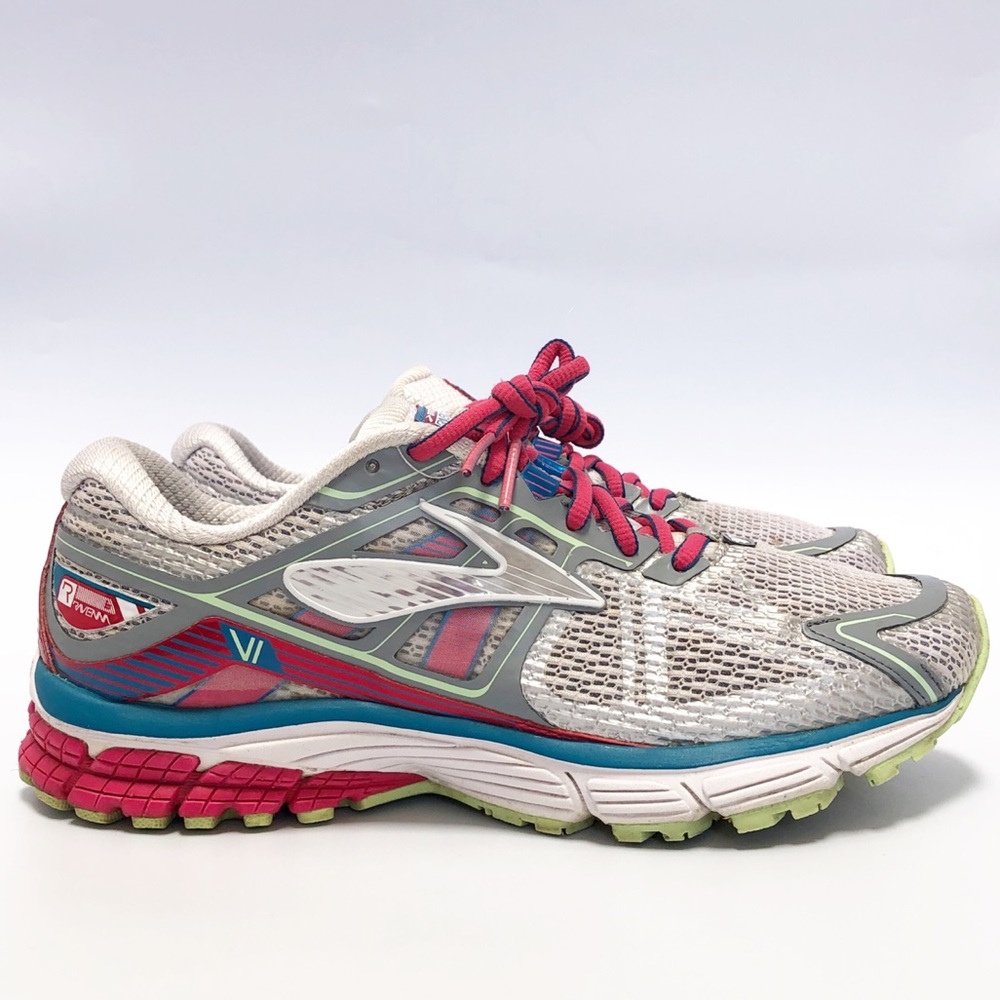 Brooks Ravenna 6 Running Shoes Women’s sz 8.5